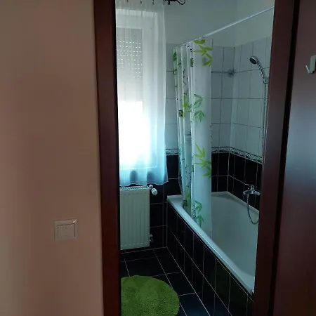 Samuci Apartment Hajduszoboszlo